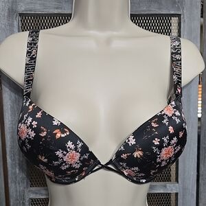 Victoria's Secret BOMBSHELL PLUNGE Black Floral Bra, SZ 32D, NWT